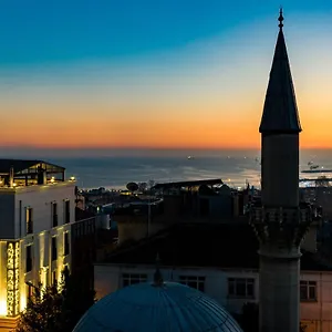 زيارة الفندق