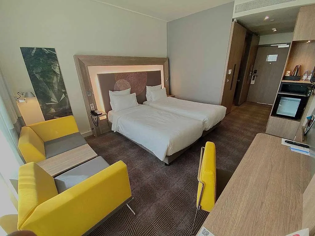 Hotel Novotel Almaty City Center